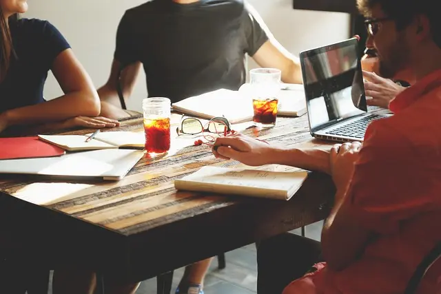 Tecniche Facili per Iniziare con il Fai da Te Creativo