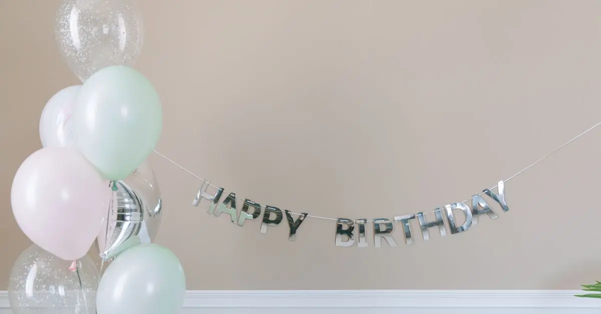 Come Creare una Decorazione Fai da Te per la Festa di Compleanno