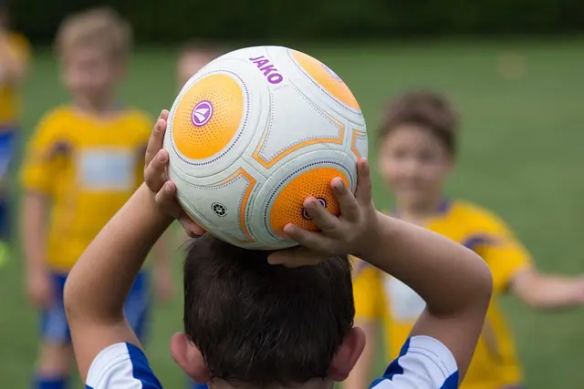 Come Creare Giocattoli Educativi Fai da Te per Bambini