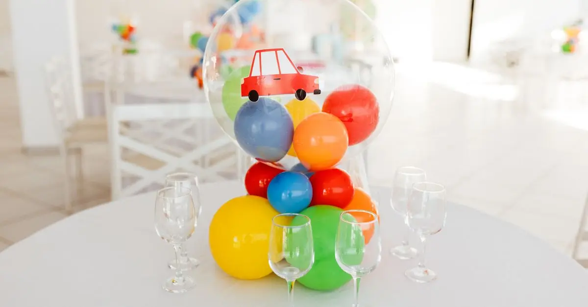 Come Creare Decorazioni Fai da Te per la Festa di Compleanno