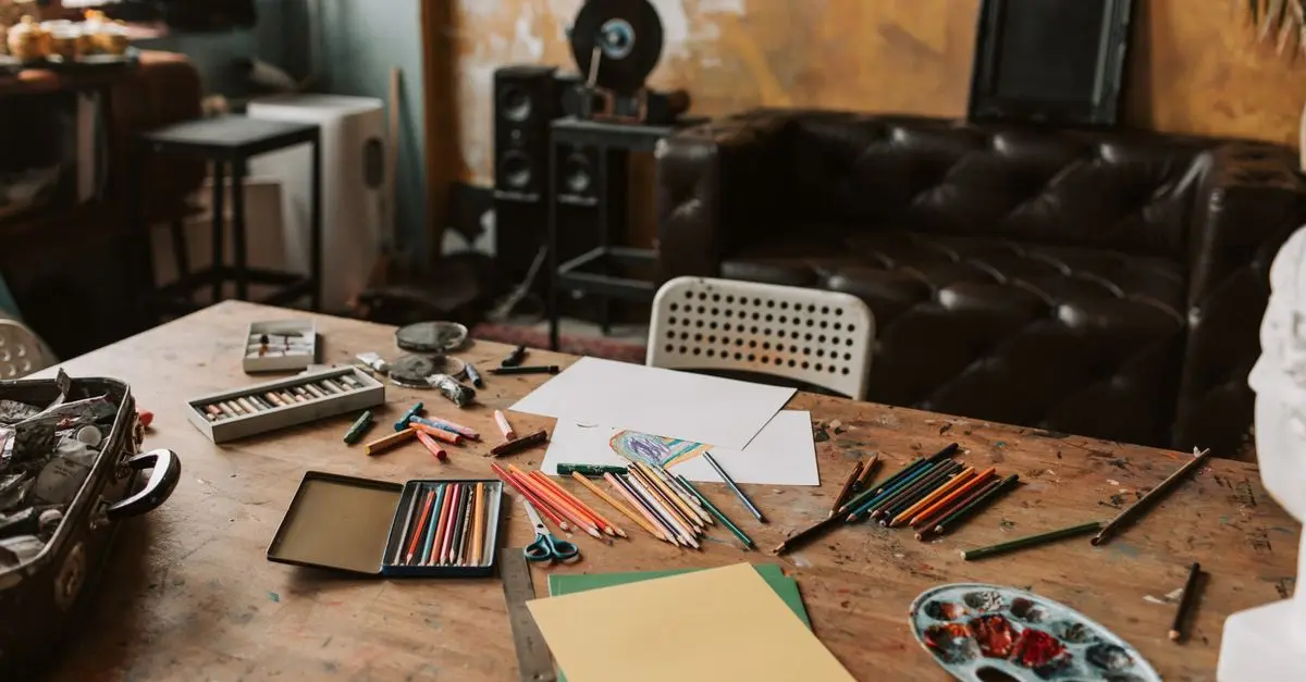 Tecniche di Fai da Te per Una Decorazione Creativa e Unica