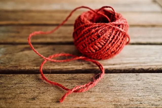 Come Creare Decorazioni Fai da Te Sostenibili per Ogni Occasione