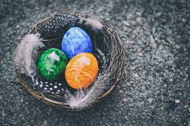 Come Creare Decorazioni Fai da Te per la Festa di Pasqua
