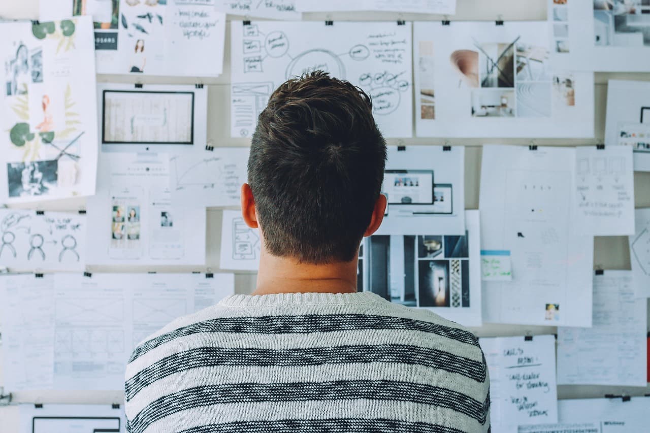 10 Idee Fai da Te per Trasformare Vecchi Oggetti in Tesori